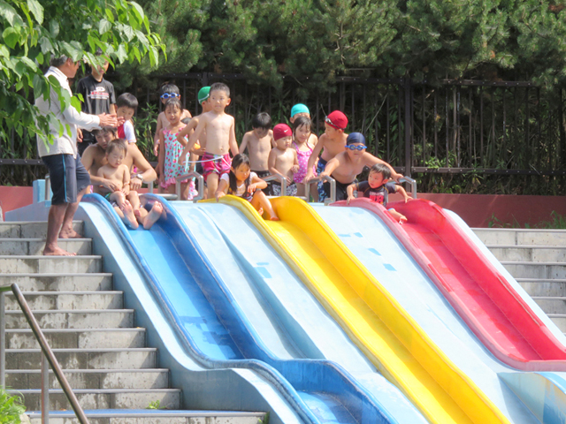 屯田西公園 夏期ウォータースライダーの写真