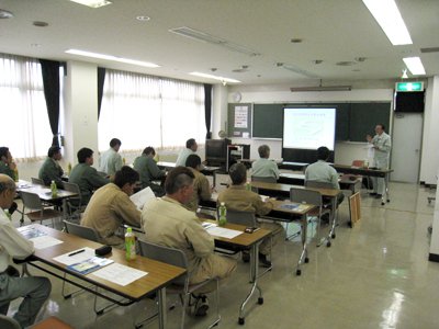 安全活動 札幌市都市公園維持管理業務（札幌河川事務所管内植栽維持工事/緑ヶ丘みなみ公園再整備工事/もつき公園再整備工事）